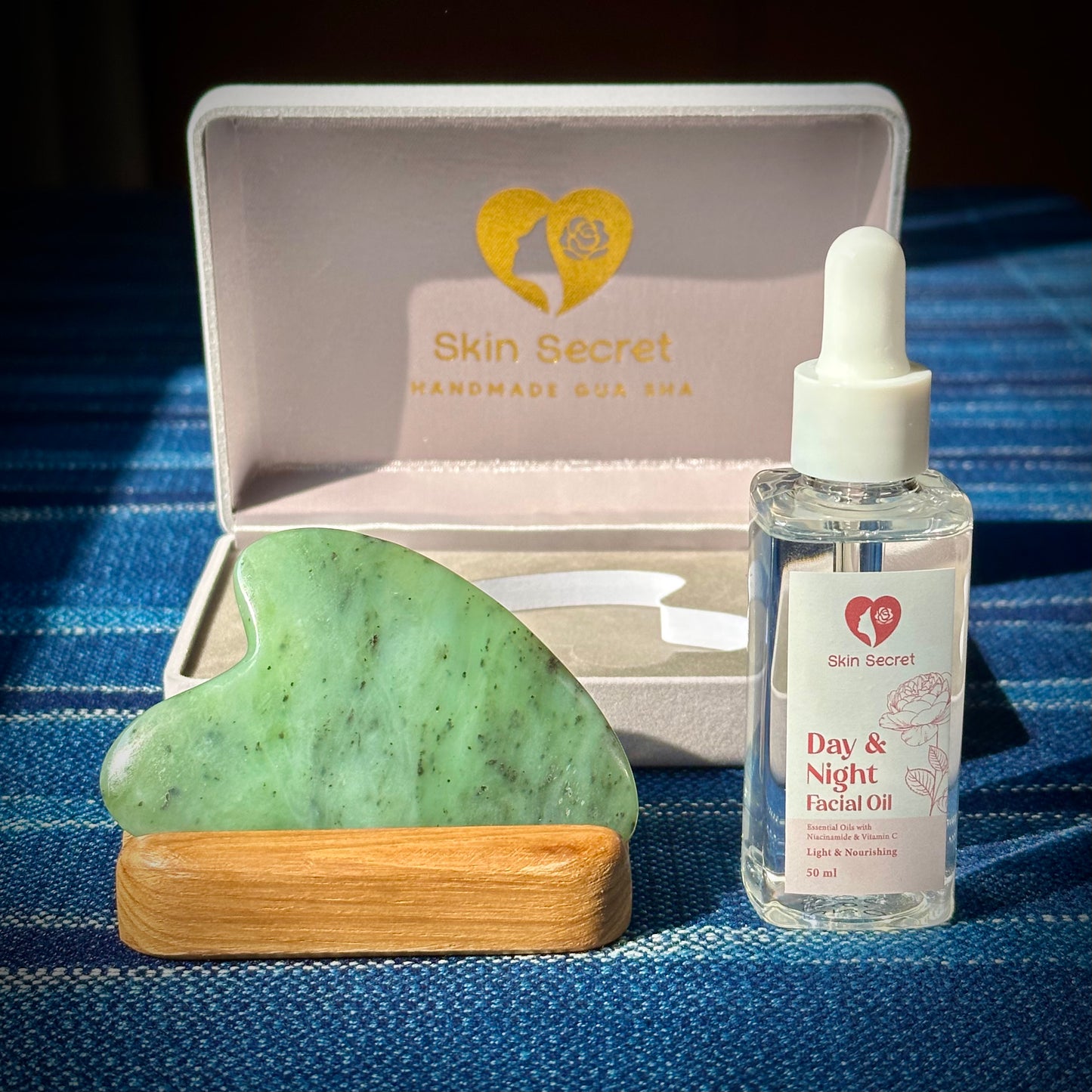 Nephrite Jade Heart Gua Sha + Oil Set